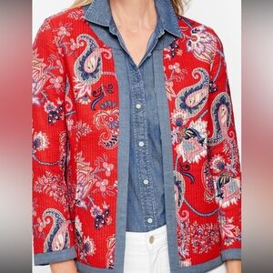 MIXED PATTERN QUILTED JACKET
100% cotton